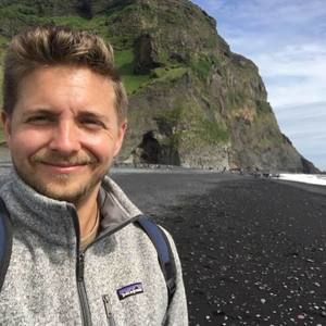 Meet your Posher, Travis